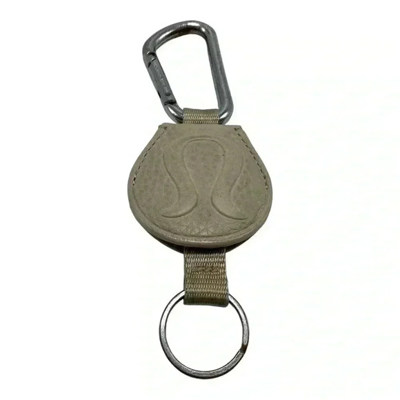 Lululemon Now and Always Keychain
Misty Shell W9CH1S Carabiner - Picture 1 of 3